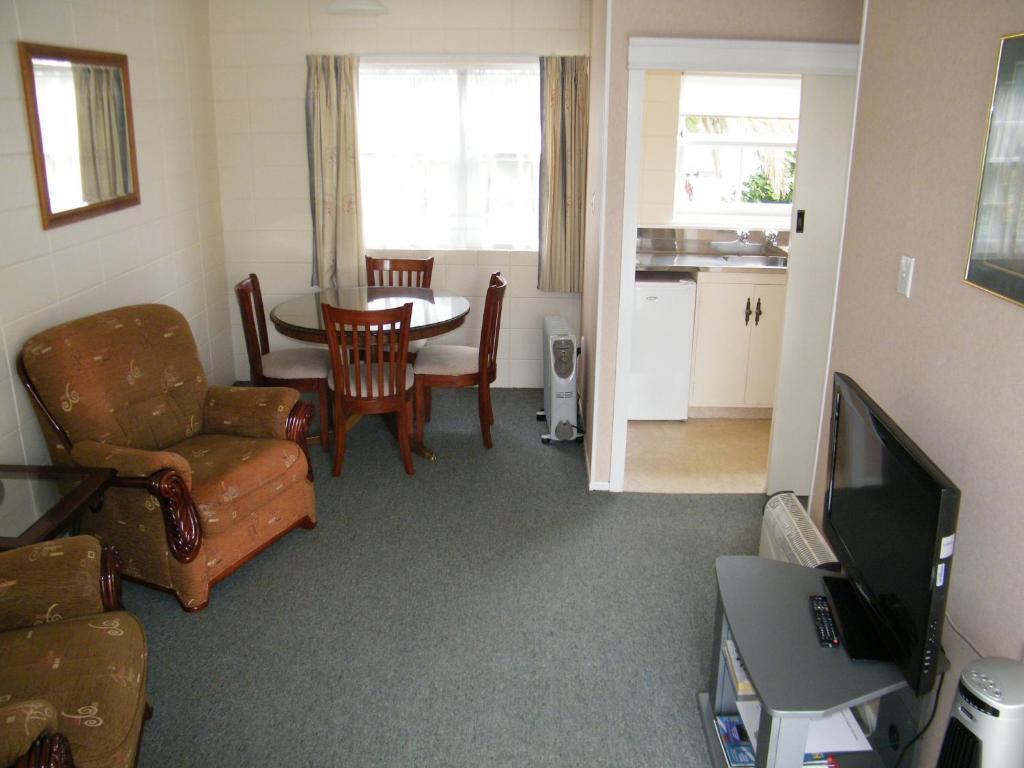Colonial City Motel Hamilton Quarto foto